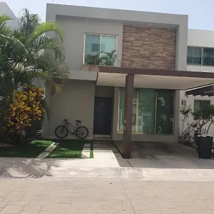  Holiday home Casa En Residencial De Lujo, 3 Habitaciones, Confort, Seguridad Y Ubicacion