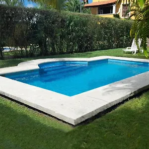La Maison Bleue Habitación en casa particular